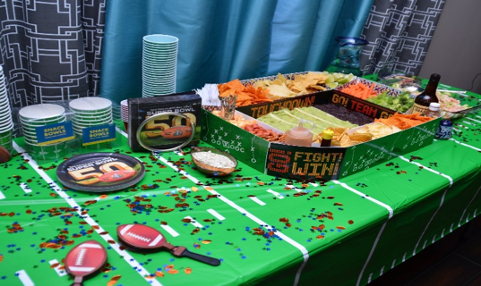 HOW TO HOST A GREAT 2019 SUPERBOWL PARTY! | Lyfetymes